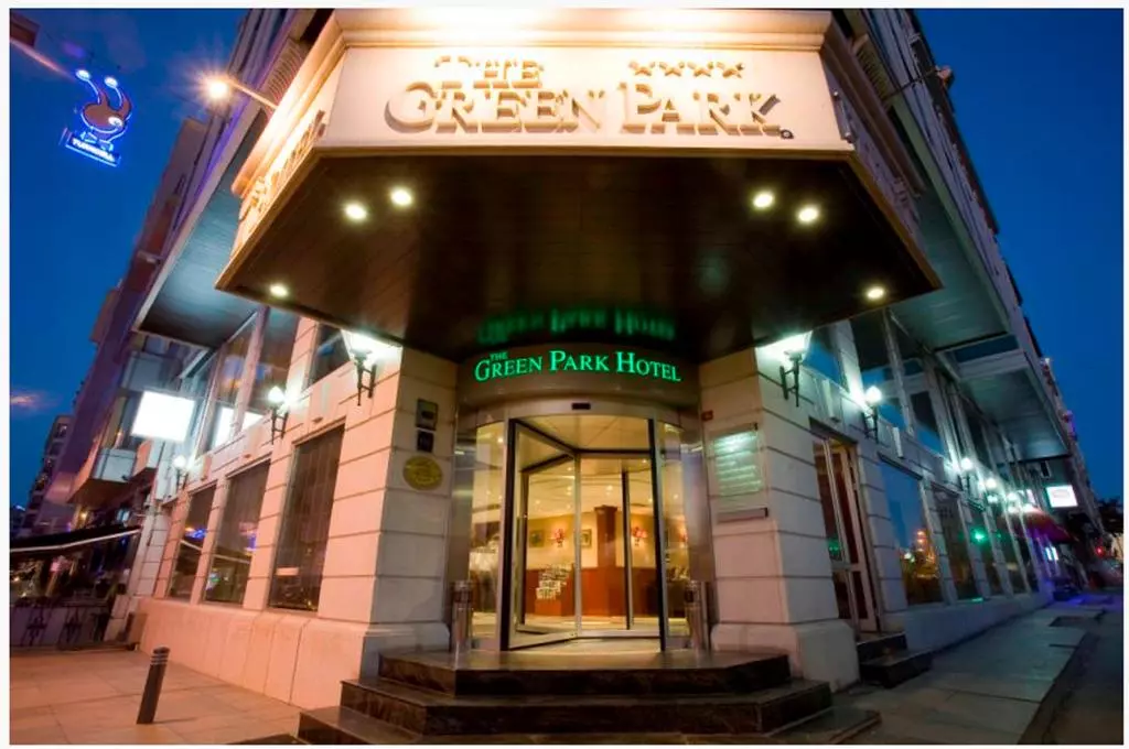 هتل گرین پارک تکسیم استانبول - مهرپرواز